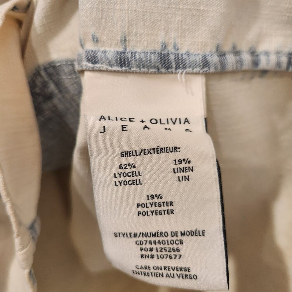 Alice + Olivia Ruffle denim button blouse size small - Picture 6 of 6